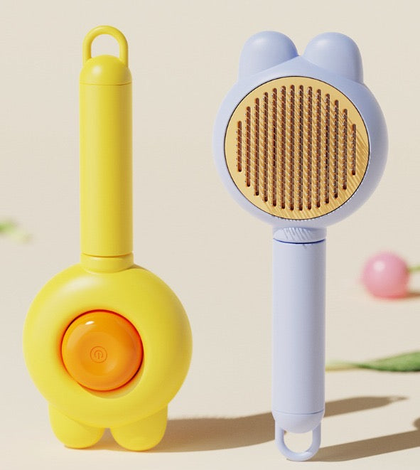 Cepillo autolimpiante diseño conejo en amarillo y azul lavanda, vista frontal y trasera